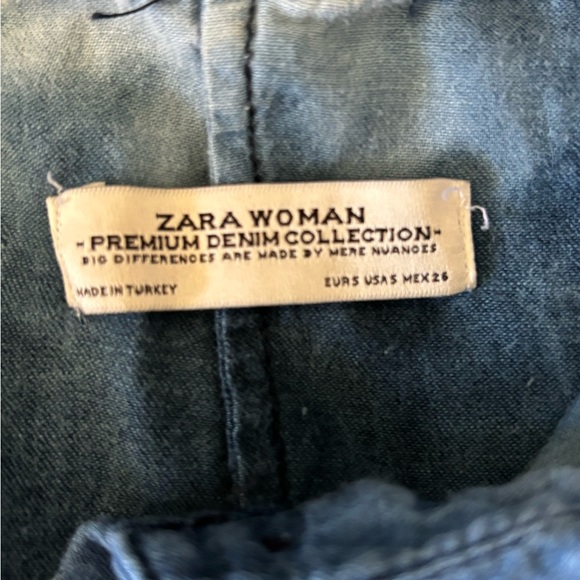 ZARA WOMAN PREMIUM DENIM COLLECTION Blue Long Sleeve Button Up Shirt Size Small - Picture 3 of 3